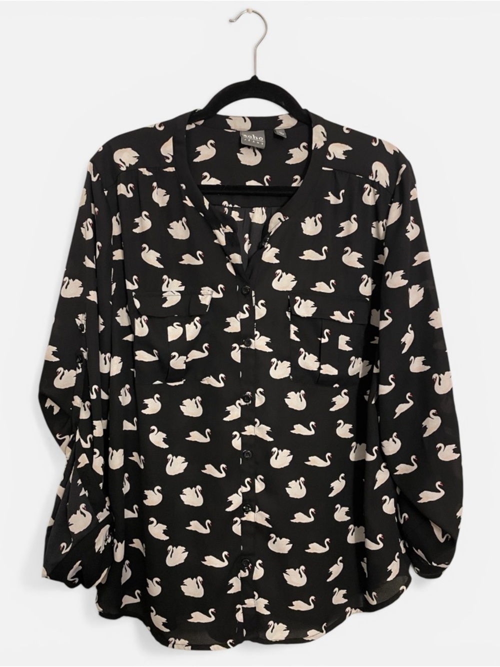 Soho NY&Company Jeans XL Black Swan-Print Button Down Shirt